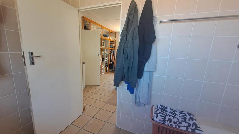 2 Bedroom Property for Sale in Stilbaai Wes Western Cape